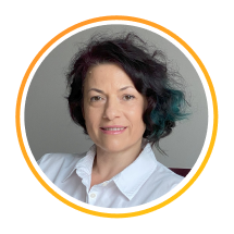 Claudia Cristea – trainer program How to Sell Yourself